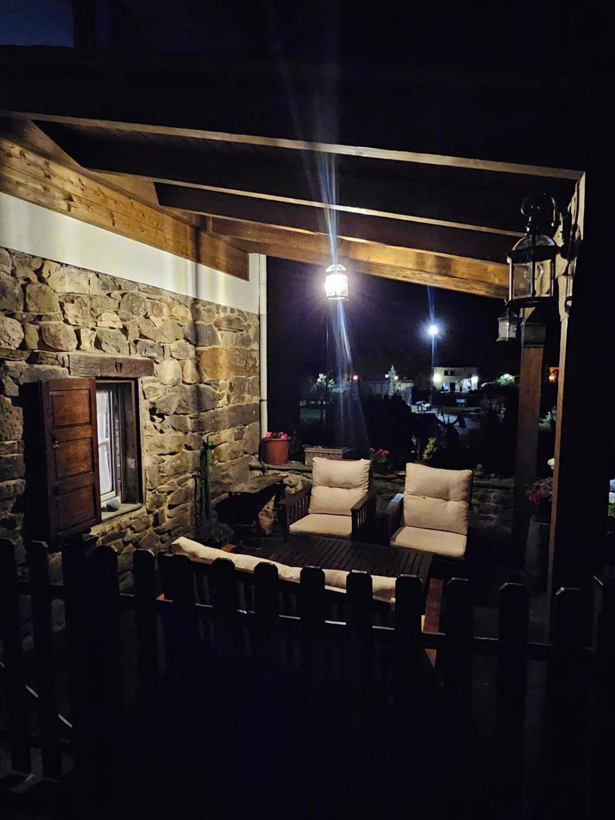 Casita Con Encanto Collanzo Exterior photo