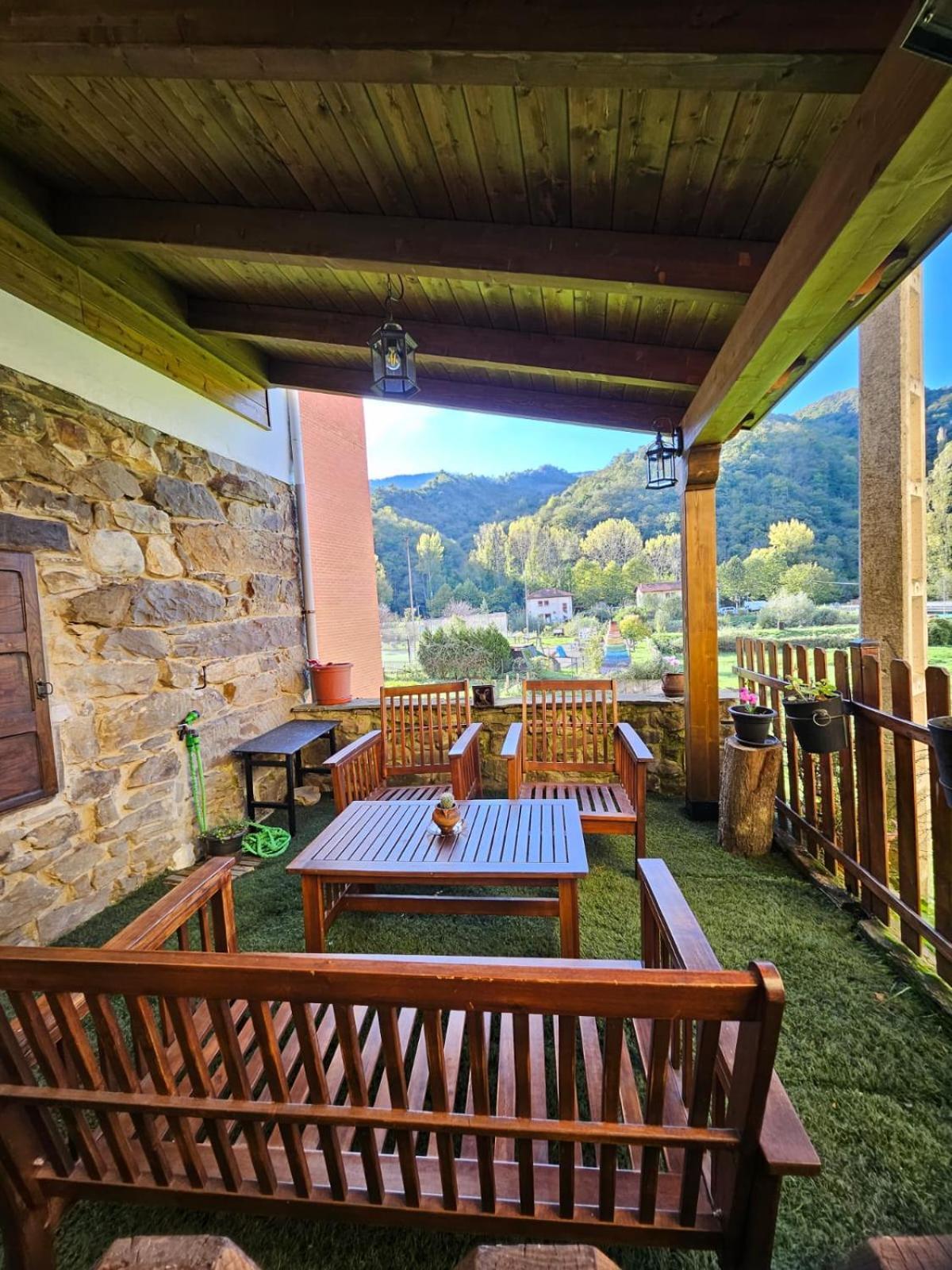 Casita Con Encanto Collanzo Exterior photo